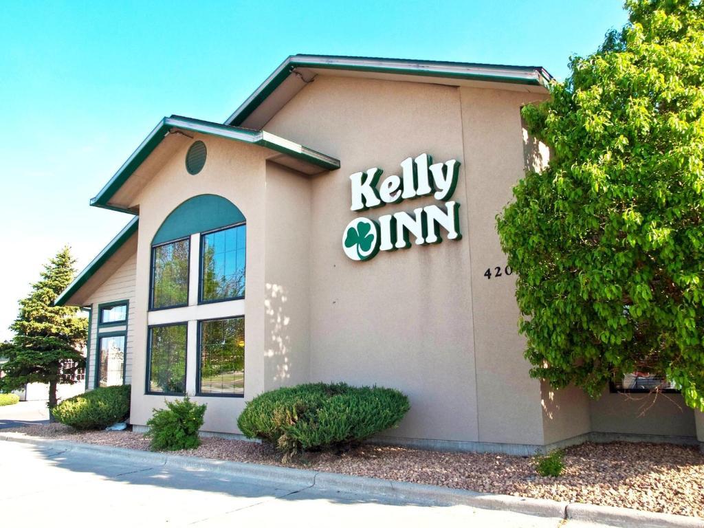 Kelly Inn 13Th Avenue Fargo Bagian luar foto